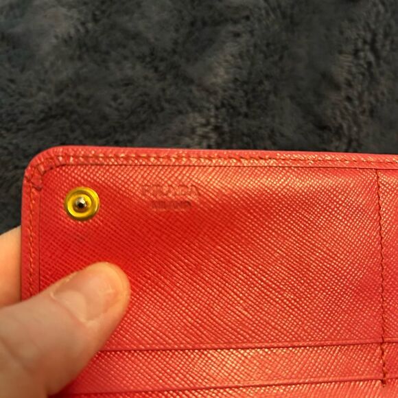 PRADA Large Saffiano Leather pink Wallet - Picture 6 of 15